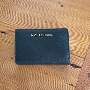 Black Michael Kors Wallet - like new